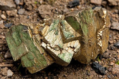 Nickel Ore